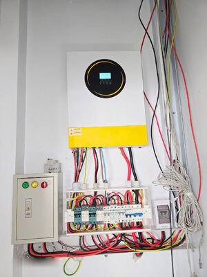 Hybrid Solar Inverter 48V Single Phase Pure Sine Wave 8.5kw 11kw Off Grid MPPT with Built-in Charger and High Surge Protection